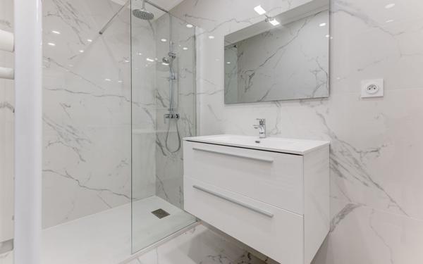 Appartement à vendre    2 pièces • 46,50 m2 Nice