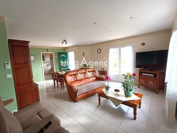 Maison à AIZENAY, 85190 - 4 pièces 105m²