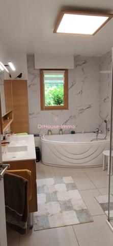 Maison à vendre 9 pièces de 277 m²