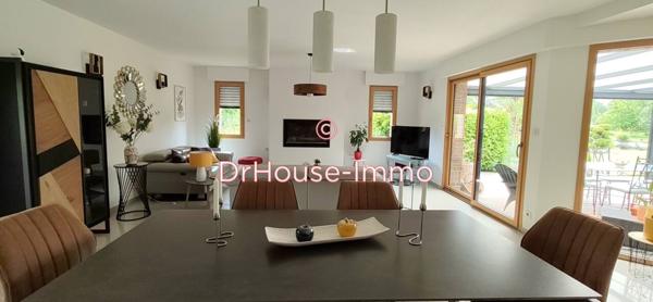 Maison à vendre 9 pièces de 277 m²