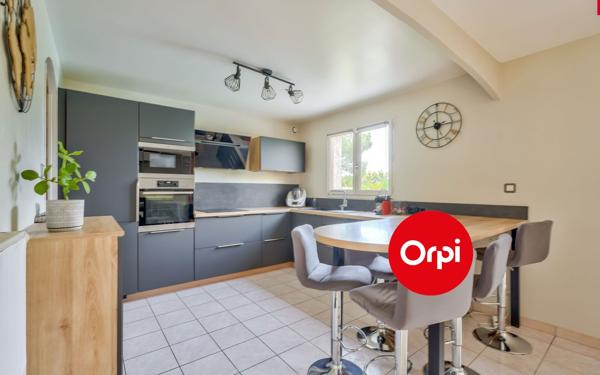 Maison à vendre    5 pièces • 106,03 m2 Saint-Priest