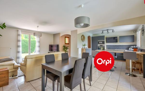Maison à vendre    5 pièces • 106,03 m2 Saint-Priest