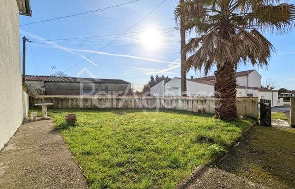 Maison de plain-pied Dépendances Secteur calme