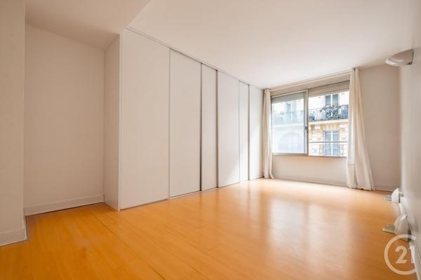 Appartement F3 à vendre  3 pièces - 71,24 m2 PARIS - 75011