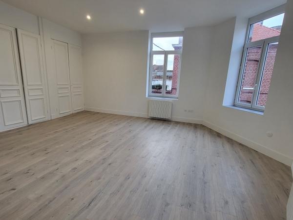Location Appartement 2 pièces Wattrelos (59150) - WATTRELOS CENTRE
