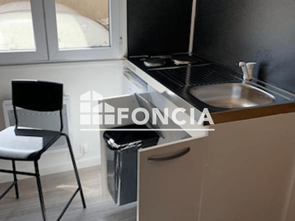 Location Studio meublé 13.19 m² - 245 RUE DE BOURGOGNE Orleans 45000