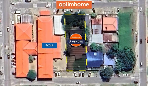 Opportunité rare : Maison avec terrain attenant à une école, accès 2 rues