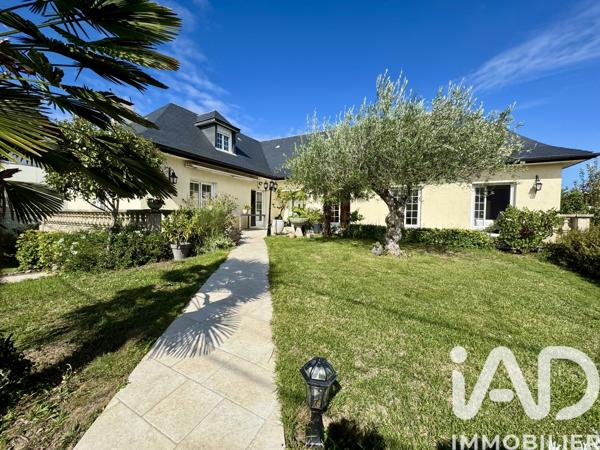 Maison à vendre 8 pièces 222 m² Montfermeil