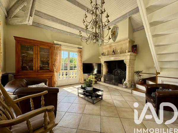 Maison à vendre 8 pièces 222 m² Montfermeil