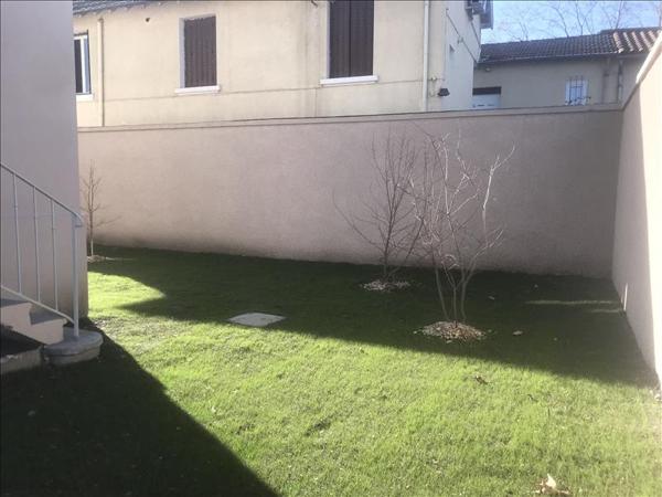 Appartement à louer |                                        VENISSIEUX |                                        1 pièce  | 26 m²