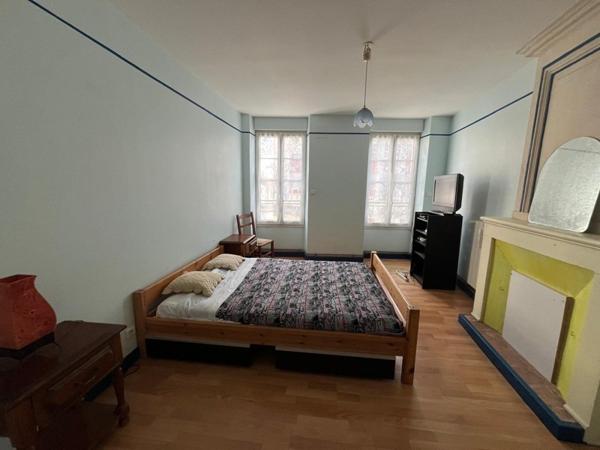 Maison à louer 850 € CC Beauvais-sur-Matha 6 p 251 m² DPE C