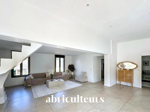 Maison familiale indépendante de 116 m² 5 pièces en vente à Plessis-Bouchard (95130)