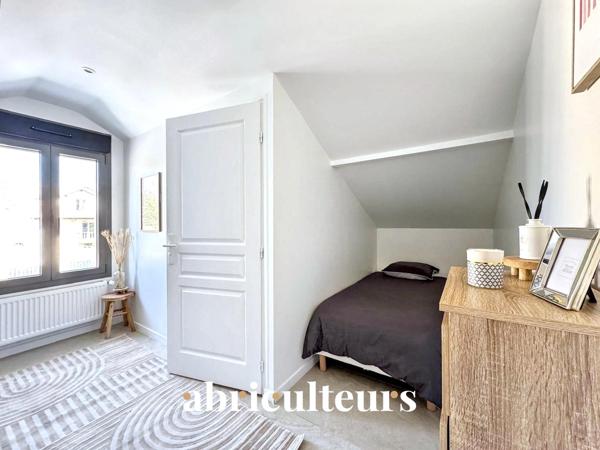 Maison familiale indépendante de 116 m² 5 pièces en vente à Plessis-Bouchard (95130)