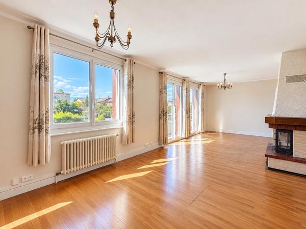 Maison 155 m²  T5 avec deux studios indépendants – GAILLARD (74)