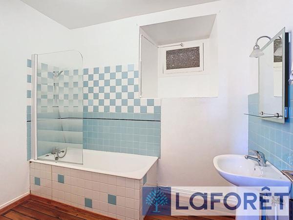 Location appartement Selongey - 3 pièce(s) - 102 m² - 575 €/mois