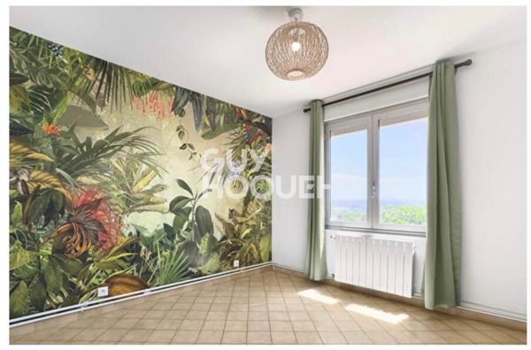 10 min CARCASSONNE - Maison 3 chambres, garage sur terrain 154 m²