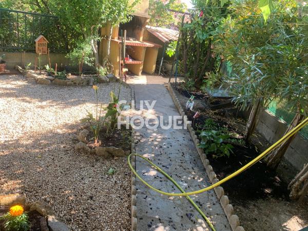 10 min CARCASSONNE - Maison 3 chambres, garage sur terrain 154 m²