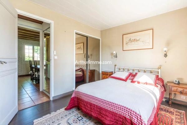 Vente                                                      Maison
                        
                     6 pièces                      125 m2                     à Sucy-en-Brie