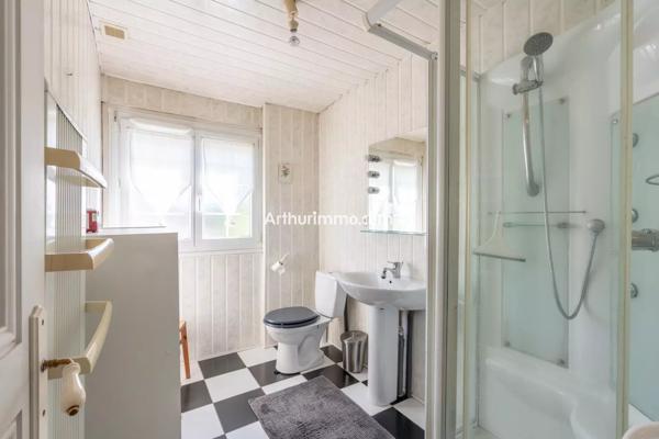 Vente                                                      Maison
                        
                     6 pièces                      125 m2                     à Sucy-en-Brie