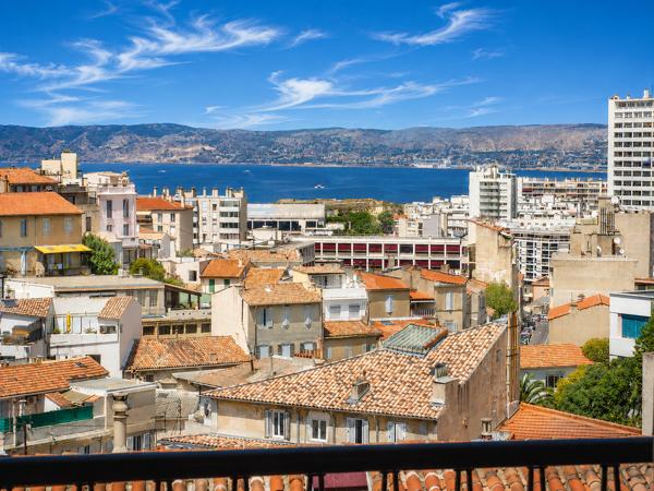 Endoume - vue mer & Notre-Dame de la Garde panoramique au coeur du 7ème