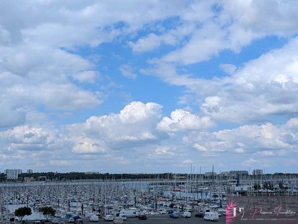 LA ROCHELLE LES MINIMES VUE PORT TYPE 2 PIECES  La rochelle