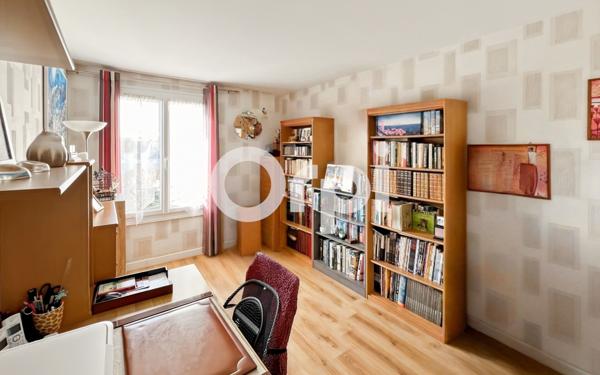 Appartement à vendre    3 pièces • 62,60 m2 Mantes-la-Jolie