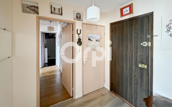 Appartement à vendre    3 pièces • 62,60 m2 Mantes-la-Jolie