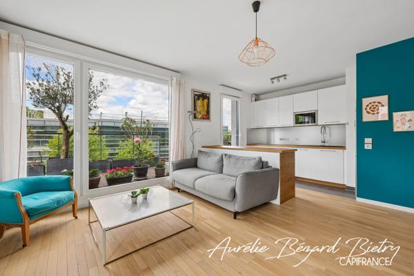 Dernier étage avec terrasse plein ciel de 47 m²