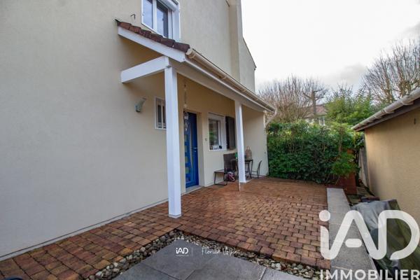 Maison à vendre 6 pièces 163 m² Épône