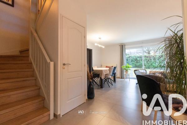 Maison à vendre 6 pièces 163 m² Épône