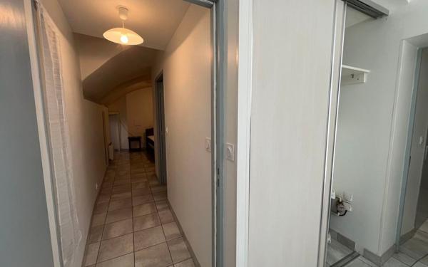 Appartement à louer    2 pièces • 45 m2 Mende