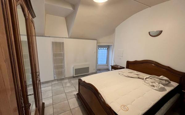 Appartement à louer    2 pièces • 45 m2 Mende