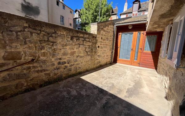 Appartement à louer    2 pièces • 45 m2 Mende