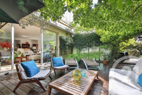 Appartement F5 à vendre  4 pièces - 169,78 m2 SURESNES - 92