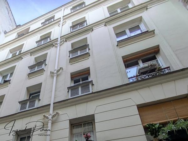 Appartement Meublé à louer 2 pièces PARIS 9EME ARRONDISSEMENT (75)