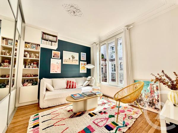 Appartement F1 à vendre  1 pièce - 35,50 m 2   PARIS  - 75008
