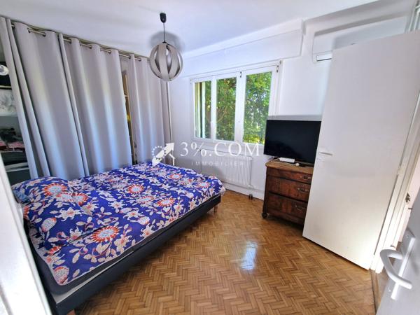 Villa 9 pièce(s) 7 chambre(s) 203 m²