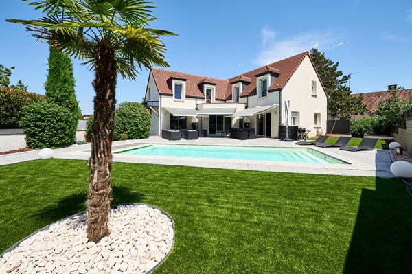 Maison Fontaine Les Dijon 8 pièce(s) 300m2