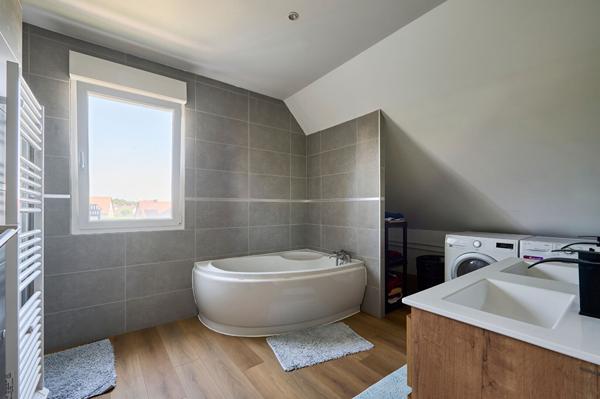 Maison Fontaine Les Dijon 8 pièce(s) 300m2