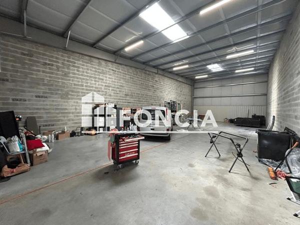 Location Local commercial 2 pièces 300 m² - 21 RUE DU PHARE Merignac 33700