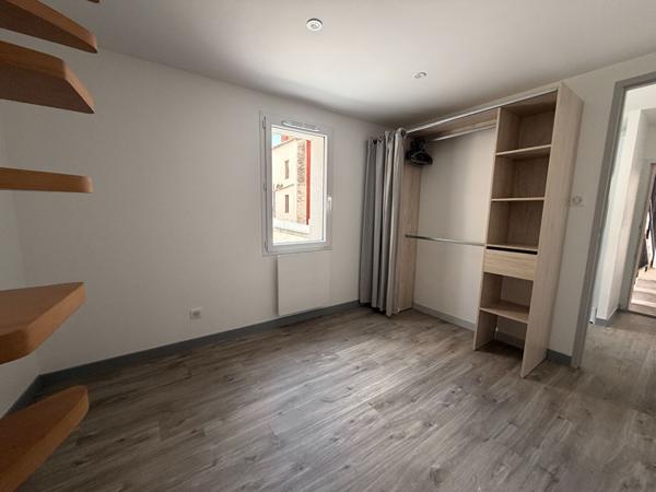 Appartement Gray 2 pièce(s) 28.59 m2