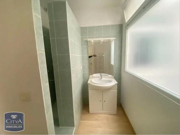 Appartement à vendre 3 pièces 71.59m² Sète (34200)