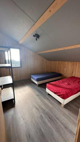 Magnifique chalet NEUF meublé
