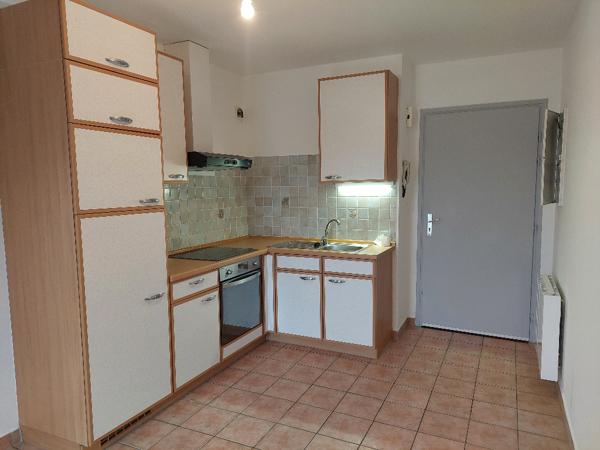 Location appartement Creutzwald - 2 pièce(s) - 25 m² - 350 €/mois