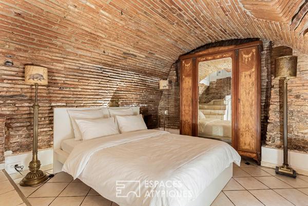 Appartement avec cave toulousaine aux Carmes