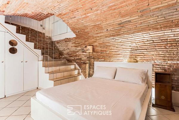 Appartement avec cave toulousaine aux Carmes