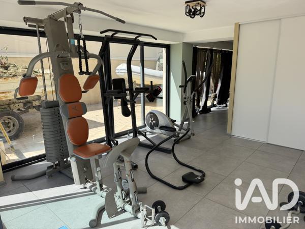 Maison à vendre 5 pièces 230 m² Carpentras