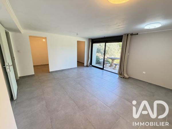 Maison à vendre 5 pièces 230 m² Carpentras