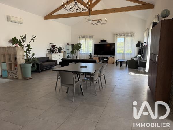 Maison à vendre 5 pièces 230 m² Carpentras