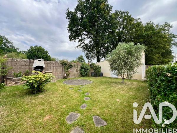 Maison à vendre 5 pièces 97 m² Saint-Jacques-de-la-Lande
